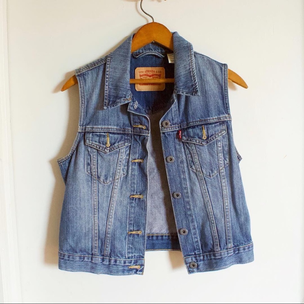 Custom Hand Painted Levi’s Jeans Denim Vest - Picture 2 of 7